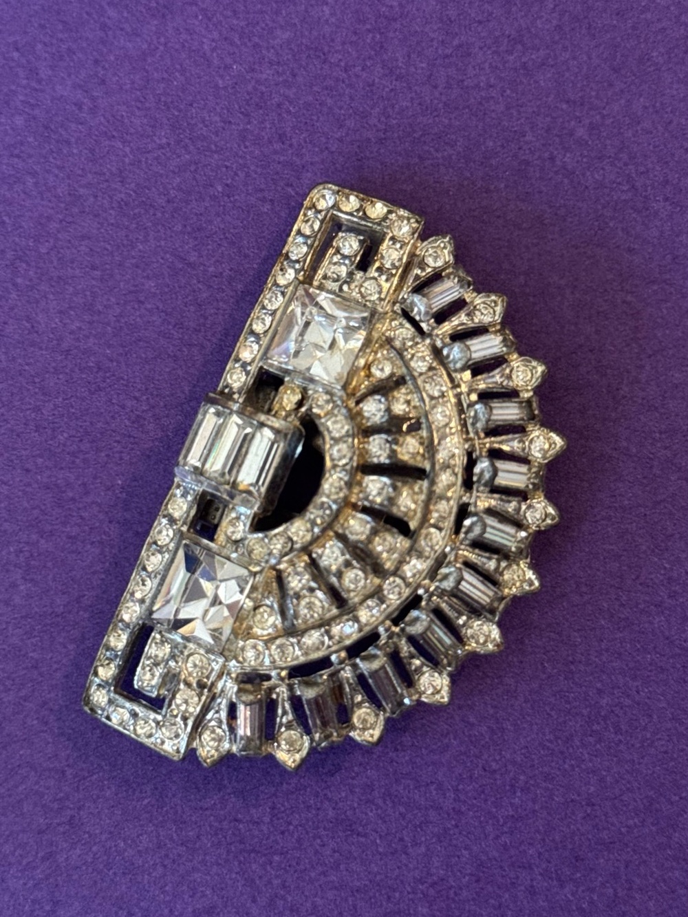 Vintage 1920-30  Singer & Kantor Silver Crystal Fan Brooch - Elegant Women Jewel
